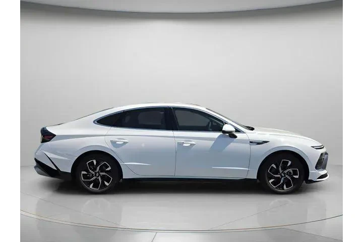 $23991 : Hyundai SONATA 2024 SEL 4dr image 7