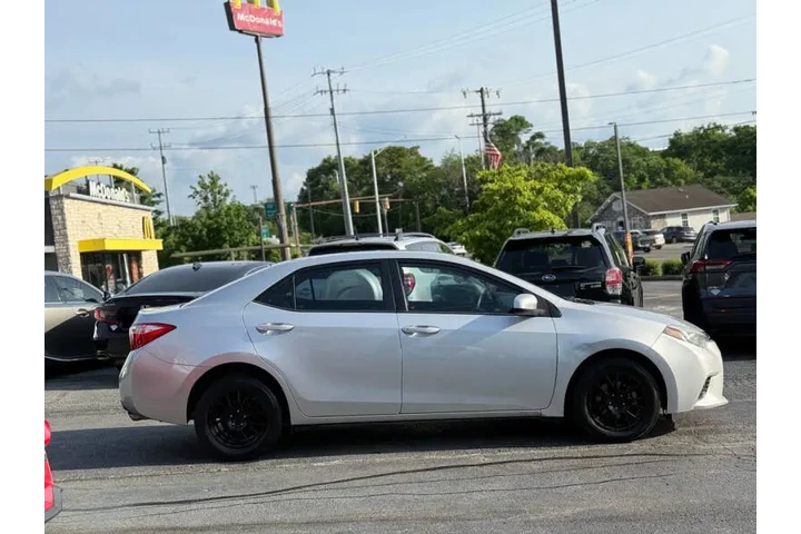 $12495 : 2016 Corolla L image 5