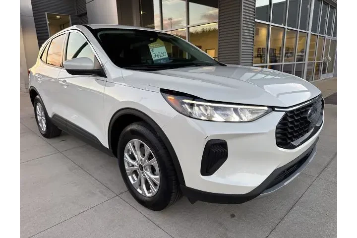 $24900 : Ford Escape 2023 AWD Active image 10