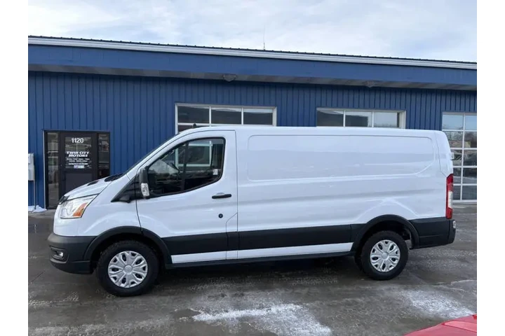 $21990 : 2022 Transit 250 image 1