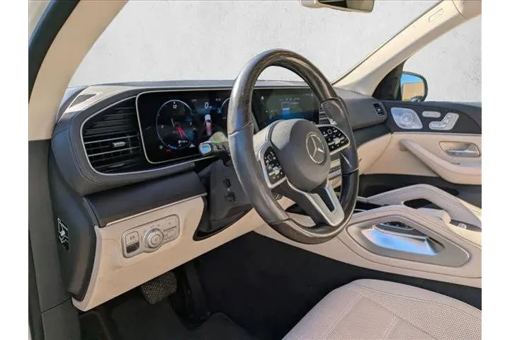 $38552 : Mercedes-Benz GLS 2020 AWD G image 8