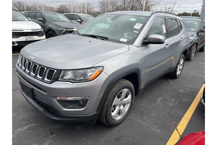 $19588 : Jeep Compass 2021 4x4 Latitu image 1