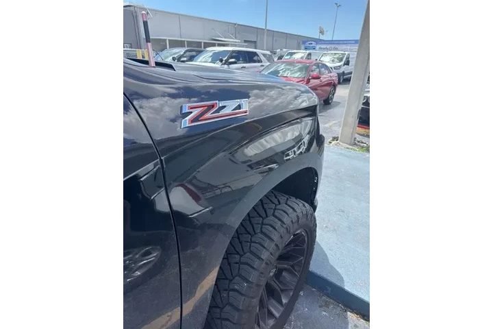 $17990 : Chevrolet Silverado 1500 202 image 4