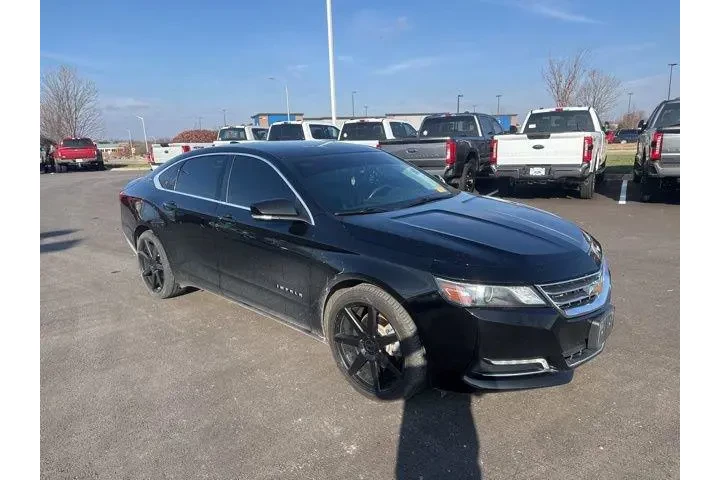 $14000 : Chevrolet Impala 2019 LT 4dr image 1