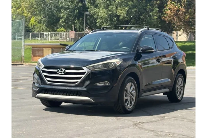 $8900 : 2017 Tucson Eco image 3