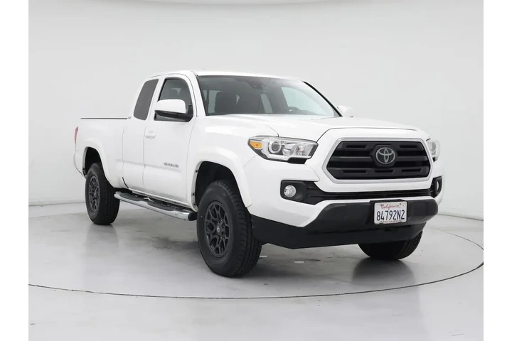 $26998 : Toyota Tacoma 2018 4x2 SR5 V image 1