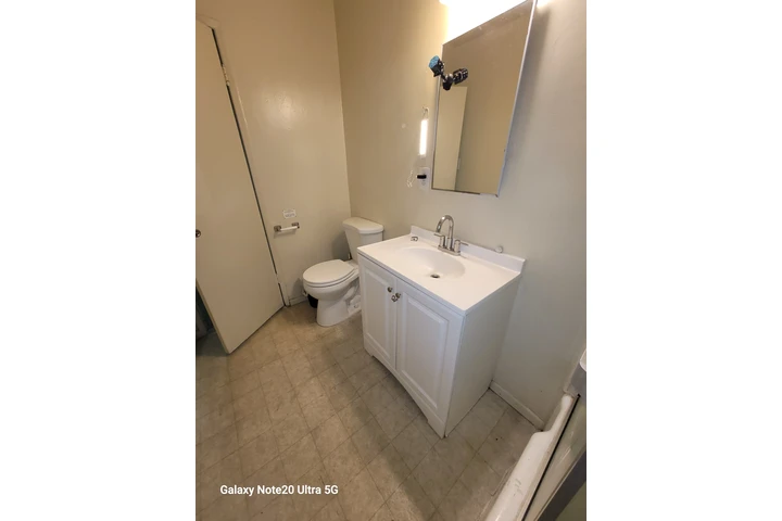 $800 : RENTO CUARTO, SUR LOS ANGELES image 3
