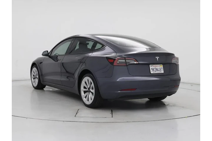 $27998 : Tesla Model 3 2023 4dr Sedan image 2
