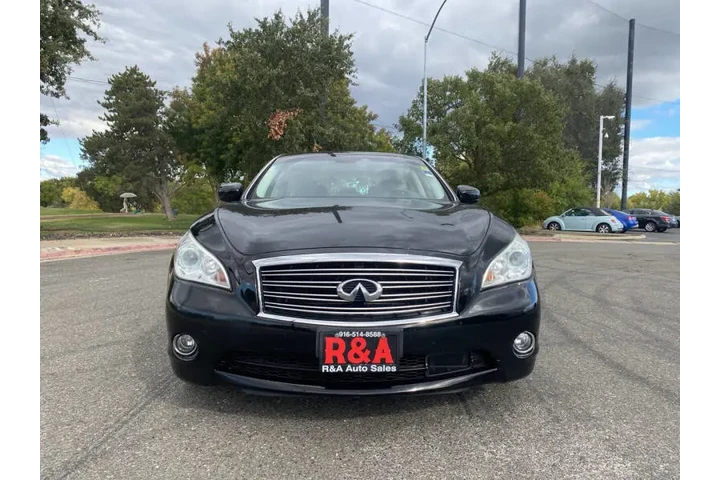 $11995 : 2012 M35h image 3