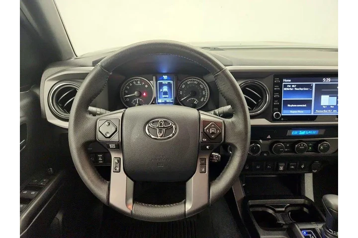 $39998 : Toyota Tacoma 2023 4x4 TRD P image 10