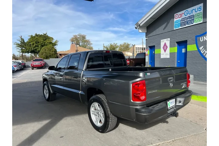 2011 Dakota SXT Crew Cab 2WD image 7