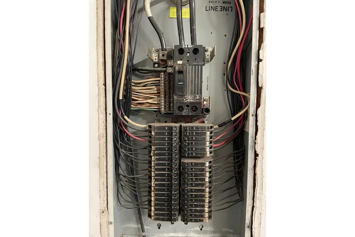 Electricista image 1