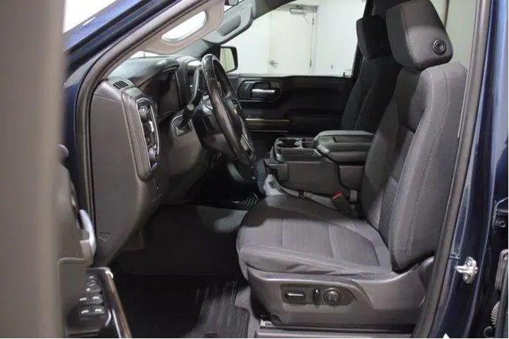 $27989 : Chevrolet Silverado 1500 202 image 3