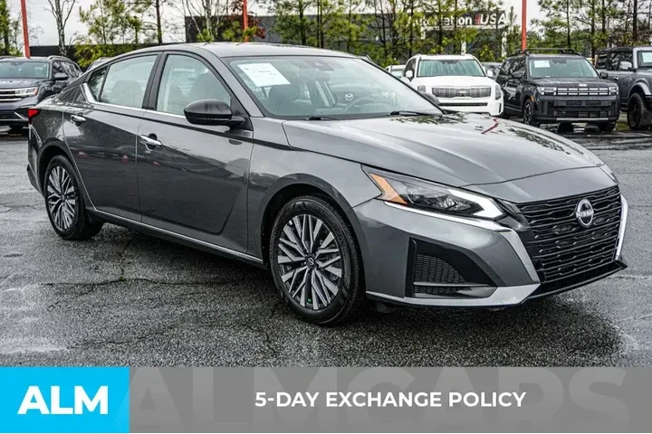 $18920 : Nissan Altima 2025 2.5 SV 4d image 4