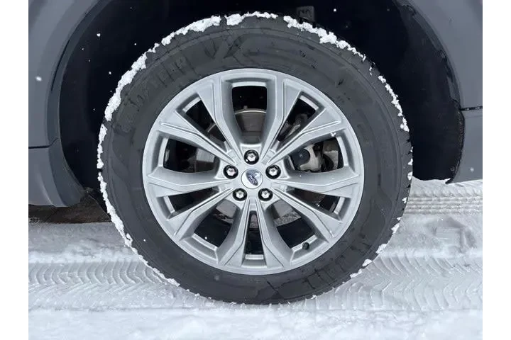 $26900 : Ford Explorer 2023 AWD Limit image 6