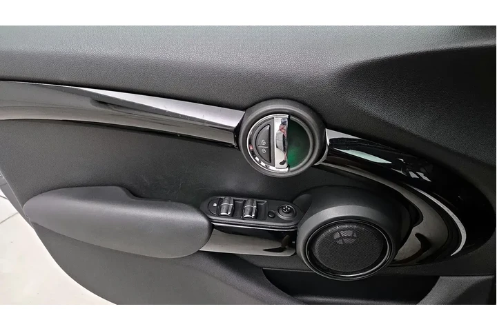 $18998 : MINI Hardtop 4 Door 2020 Coo image 10