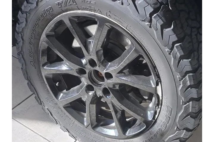 Jeep Cherokee 2015 4x4 Latit image 10