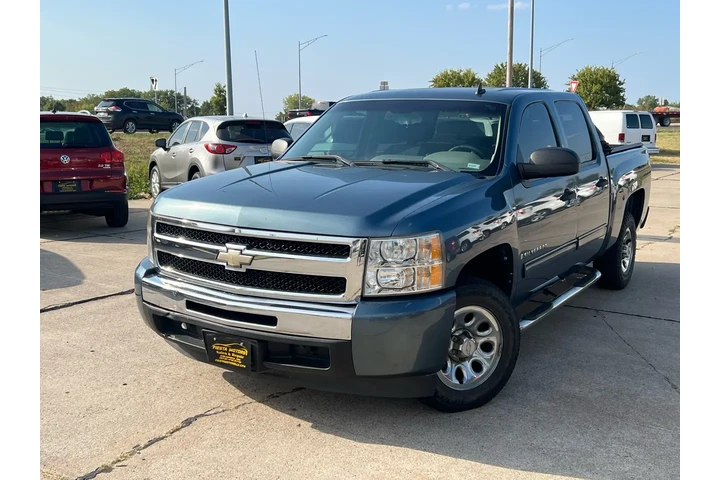 $8999 : 2009 Silverado 1500 LS Crew C image 5