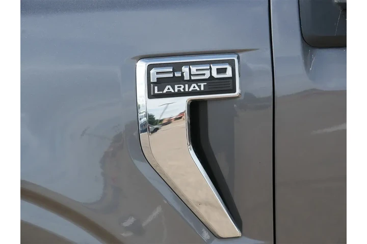 $37222 : Ford F-150 2023 4x4 Lariat 4 image 10