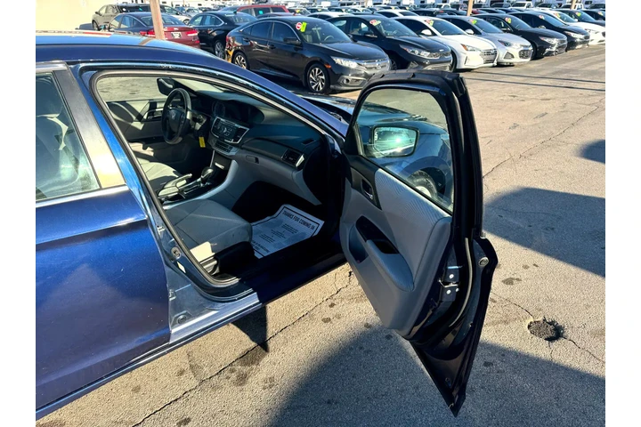 $8980 : 2015 Accord Sedan 4dr I4 CVT image 8