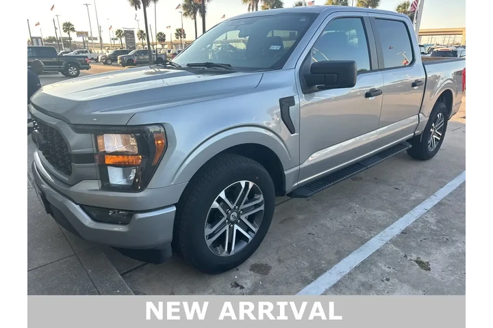 $36491 : Ford F-150 2023 4x2 XL 4dr S image 3