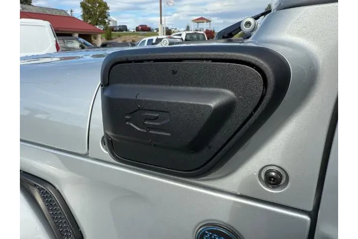 $38199 : Jeep Wrangler 2023 4x4 High image 10