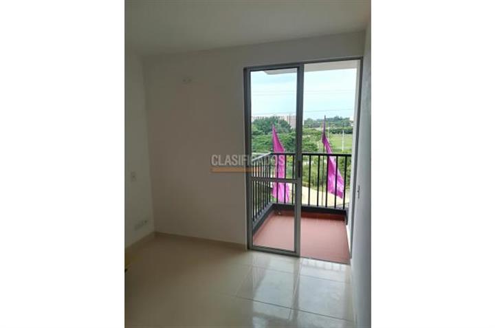 $900000 : ALQUILO APARTAMENTO EN JAMUNDI image 6