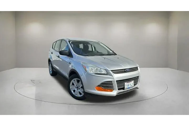 $12875 : Ford Escape 2016 S 4dr SUV image 1