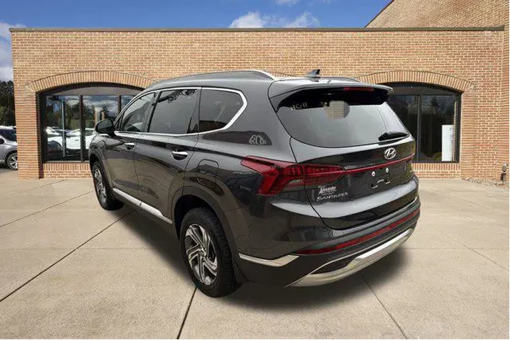 $24000 : Hyundai SANTA FE 2022 AWD SE image 6