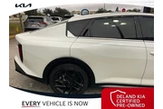 $27483 : Kia K4 2025 GT-Line Turbo 4d thumbnail