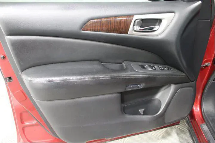 $10500 : Nissan Pathfinder 2014 4x4 S image 6