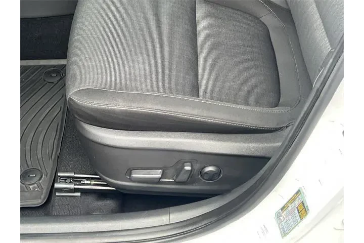 $21596 : Hyundai KONA 2023 SEL 4dr Cr image 10