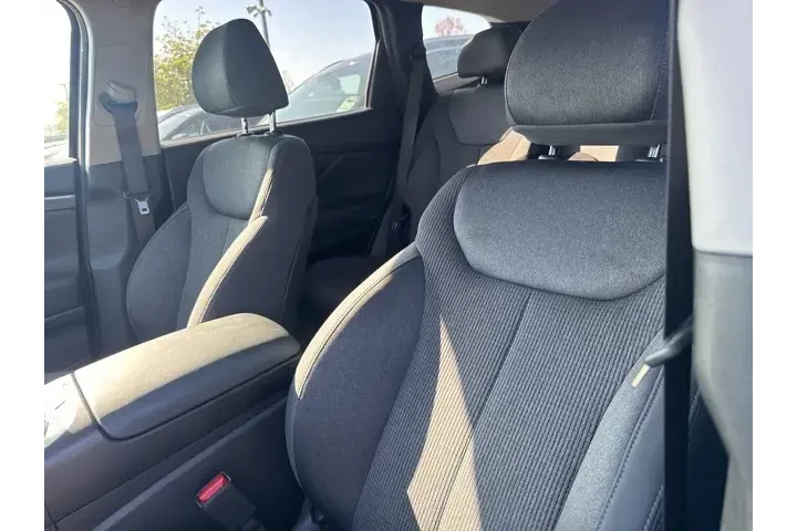 $18900 : Hyundai SANTA FE 2022 AWD SE image 6