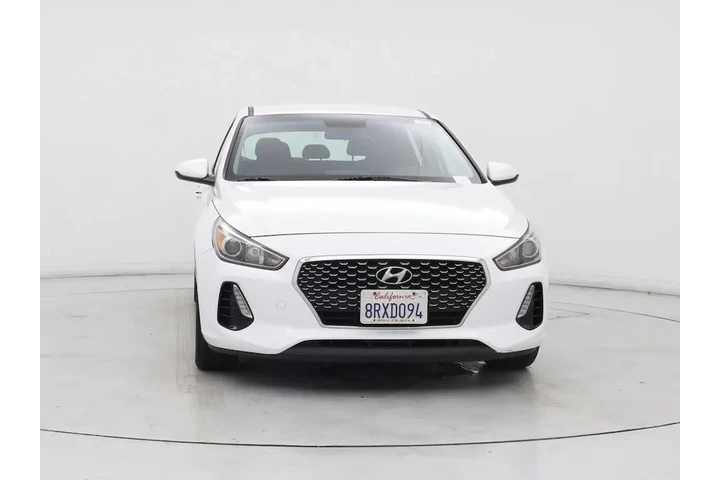 $13998 : Hyundai ELANTRA GT 2020 4dr image 5