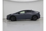 $29998 : Toyota Prius 2024 LE 4dr Hat thumbnail