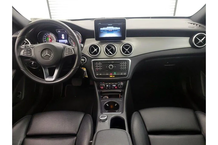 $15998 : Mercedes-Benz GLA 2017 AWD G image 9