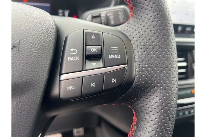 $25899 : Ford Escape 2024 AWD ST-Line image 10