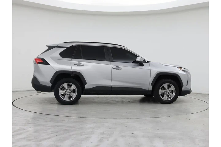 $22998 : Toyota RAV4 2022 XLE 4dr SUV image 7