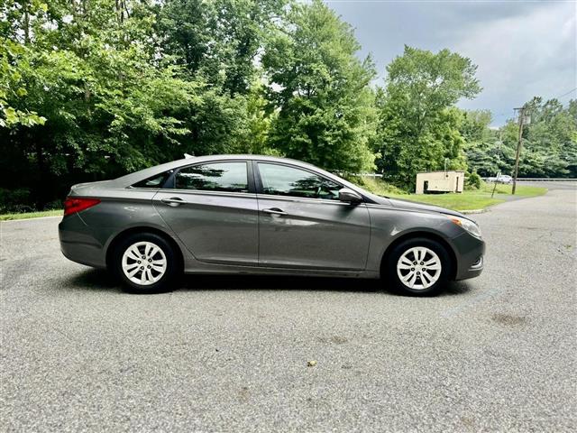 $4995 : 2011 HYUNDAI SONATA2011 HYUND image 10