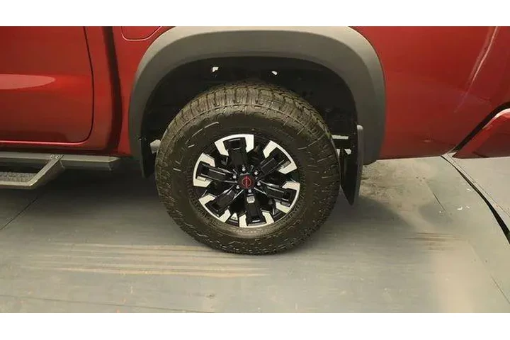 $36223 : Nissan Frontier 2023 4x4 S 4 image 9