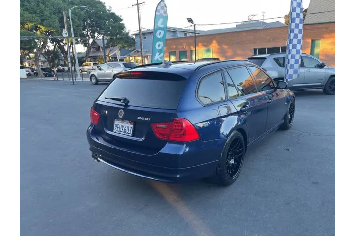 $10995 : 2012 BMW 3 Series 328i image 6