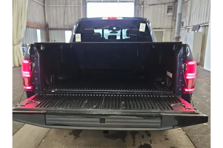 $29960 : Ford F-150 2018 4x4 Lariat 4 image 7