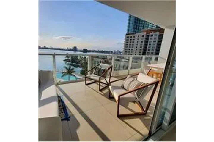 $6750 : Rental property with 2 bedro image 2