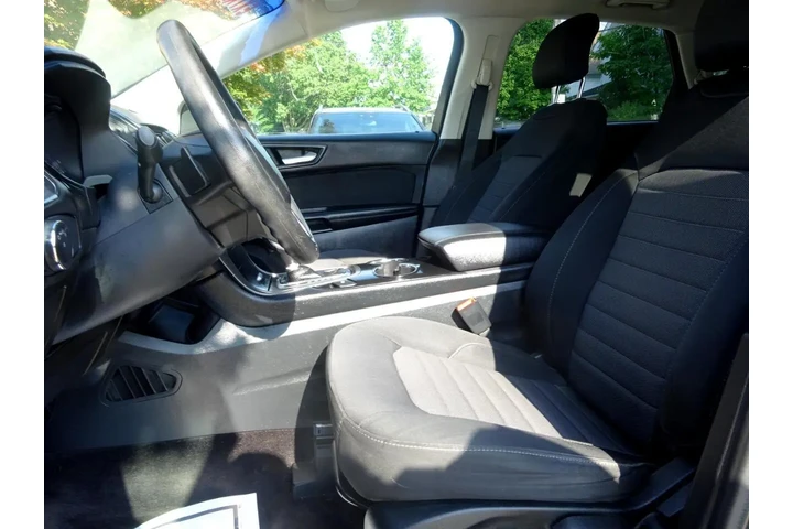 $9800 : 2016 Edge 4dr SE FWD image 8
