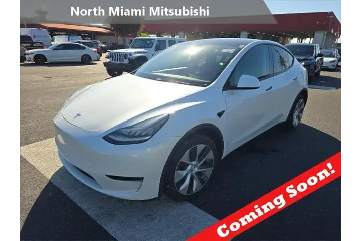 $24990 : Tesla Model Y 2021 AWD Long image 1