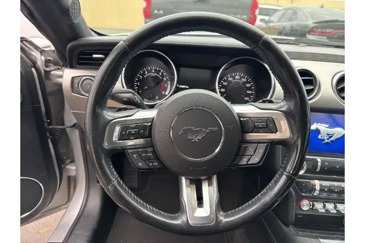 $18878 : Ford Mustang 2018 EcoBoost 2 image 7