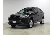 $27998 : Toyota RAV4 2021 XLE Premium thumbnail