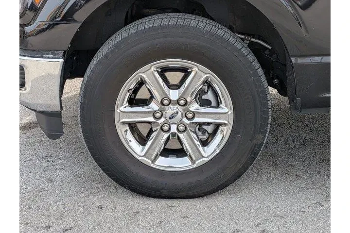 $35694 : Ford F-150 2024 4x4 XLT 4dr image 10