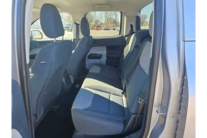 $25500 : Ford Maverick 2023 AWD XL 4d image 10