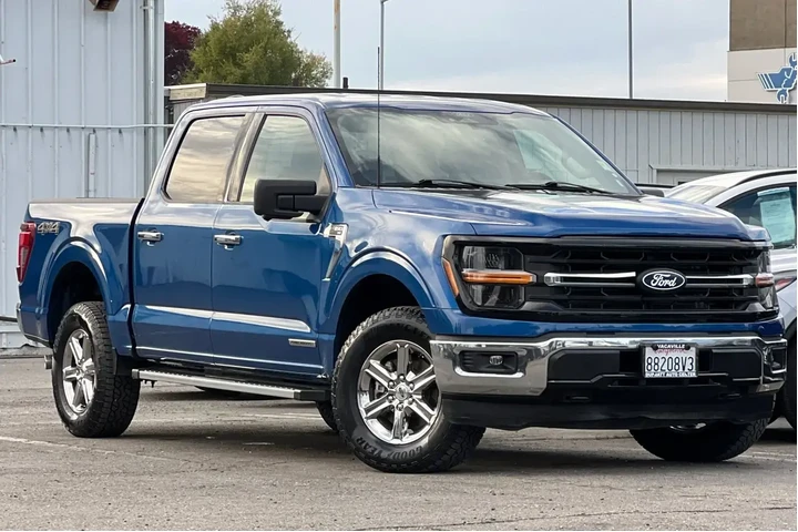 $39000 : Ford F-150 2024 4x4 XLT 4dr image 2